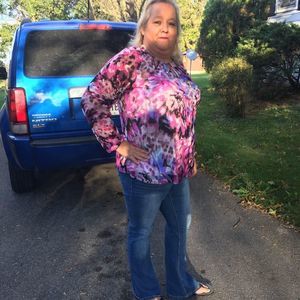 Meet your Posher, Sherry